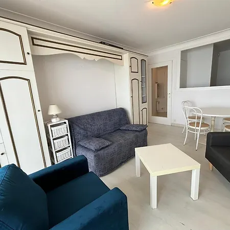 Spacieux Renove Face A La - Fr-1-197-242 Appartamento *